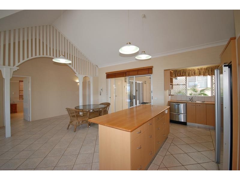 11 Dennis Street, Quinns Rocks WA 6030