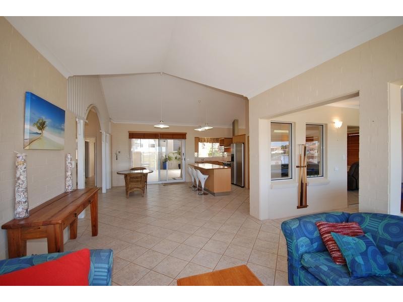 11 Dennis Street, Quinns Rocks WA 6030