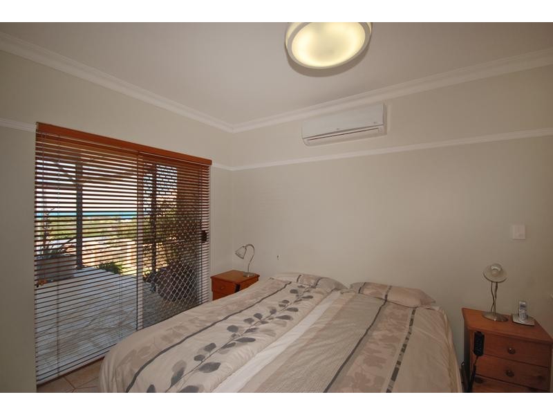 11 Dennis Street, Quinns Rocks WA 6030
