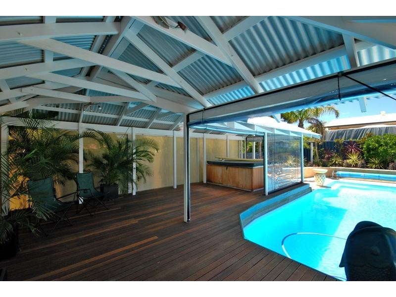 11 Dennis Street, Quinns Rocks WA 6030
