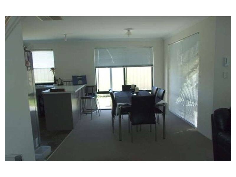 17 Lakewood Terrace, Clarkson WA 6030