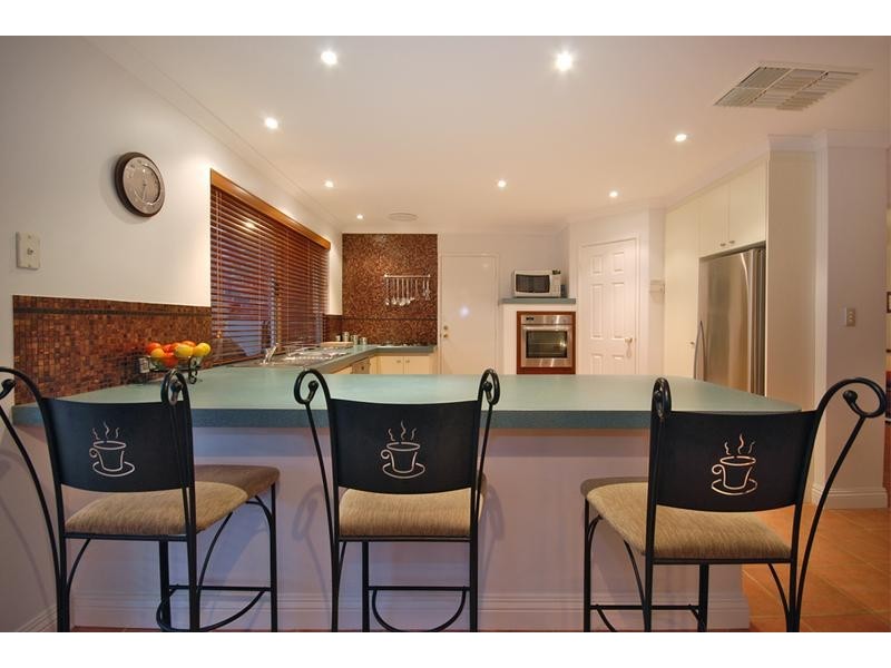 12 Abbeville Circle, Mindarie WA 6030