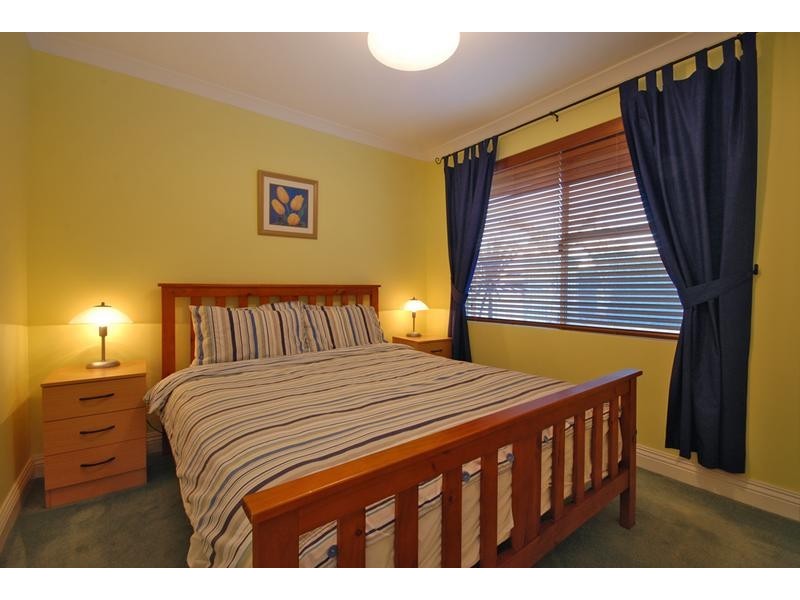 12 Abbeville Circle, Mindarie WA 6030