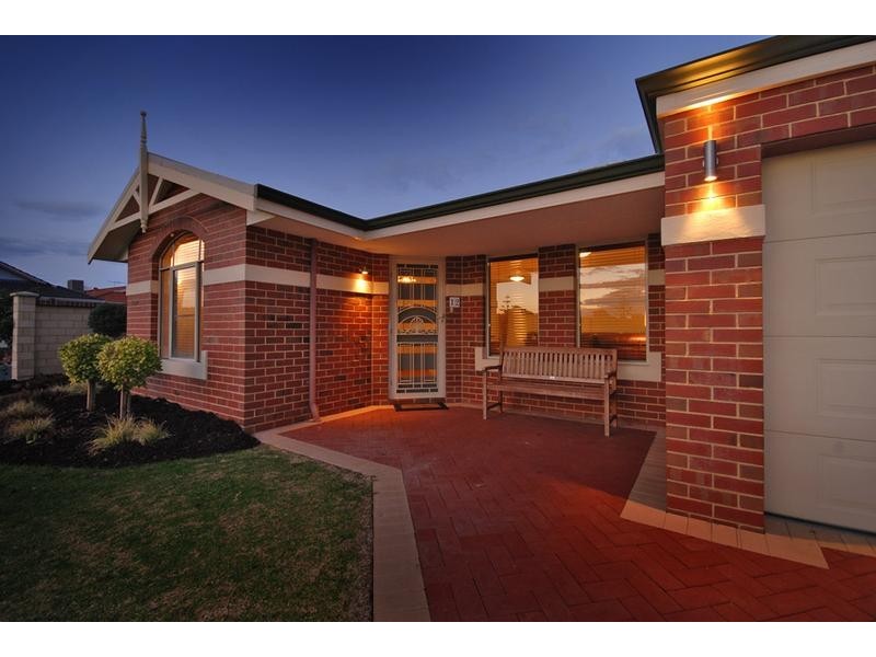 12 Abbeville Circle, Mindarie WA 6030