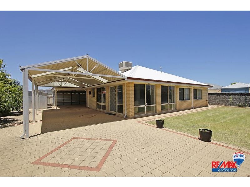 40 Woodstock Way, Butler WA 6036