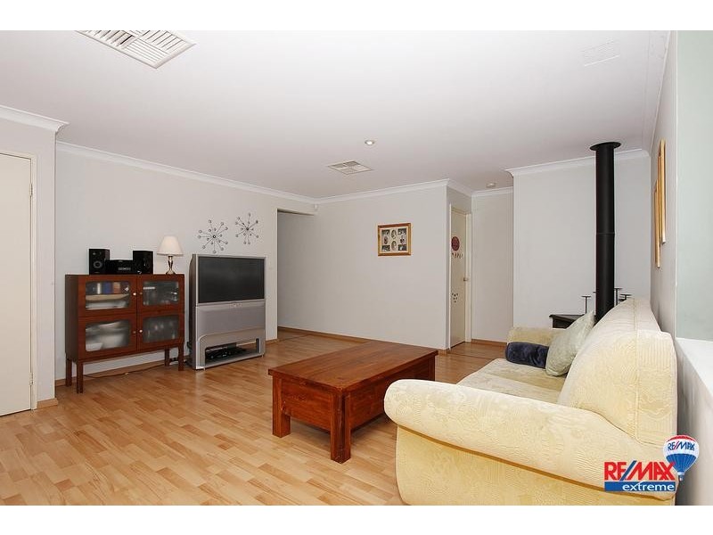 40 Woodstock Way, Butler WA 6036