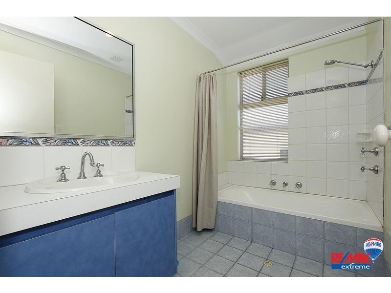 40 Woodstock Way, Butler WA 6036