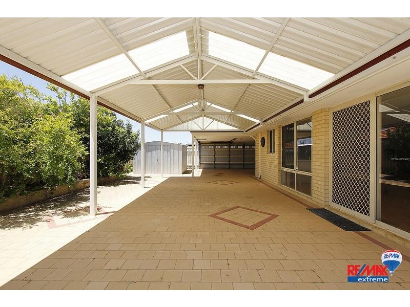 40 Woodstock Way, Butler WA 6036