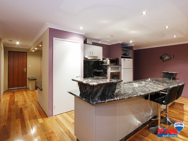 15 Lakeport Way, Butler WA 6036