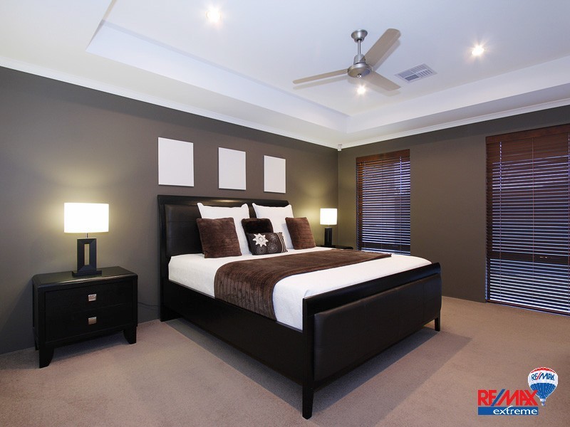 6 Yarmouth Road, Jindalee WA 6036