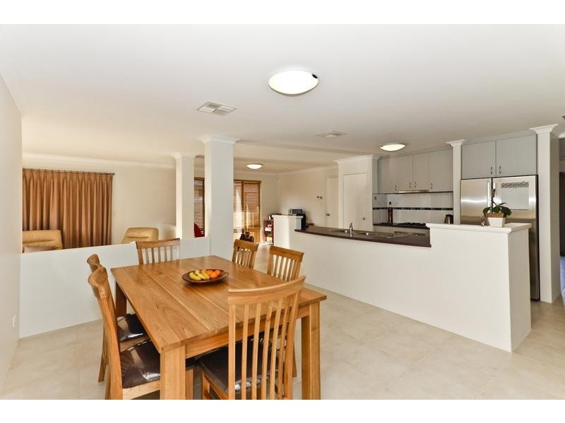 8 Brailsford Way, Butler WA 6036