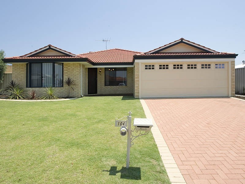 104 Christian Circle, Quinns Rocks WA 6030