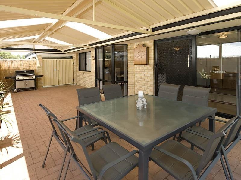 104 Christian Circle, Quinns Rocks WA 6030