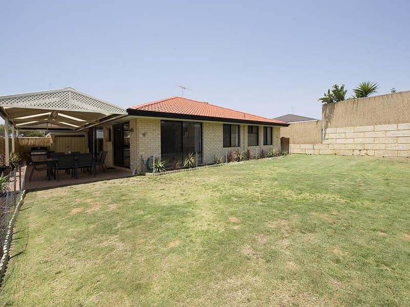 104 Christian Circle, Quinns Rocks WA 6030