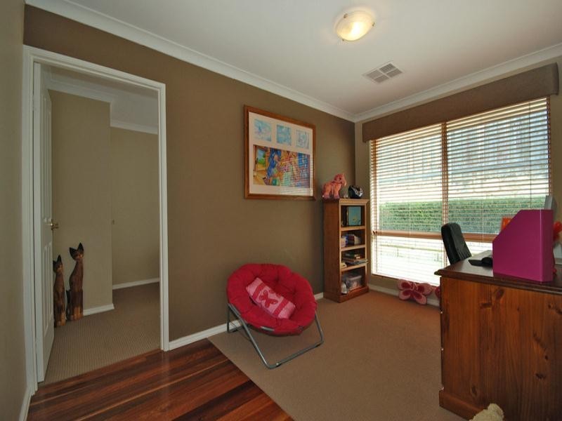 18 La Grange Loop, Currambine WA 6028