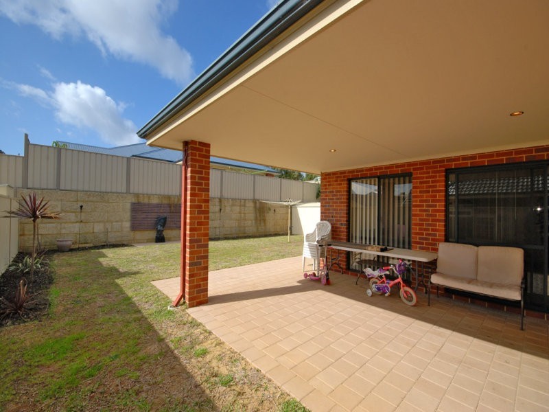 8 Librizzi Parade, Sinagra WA 6065