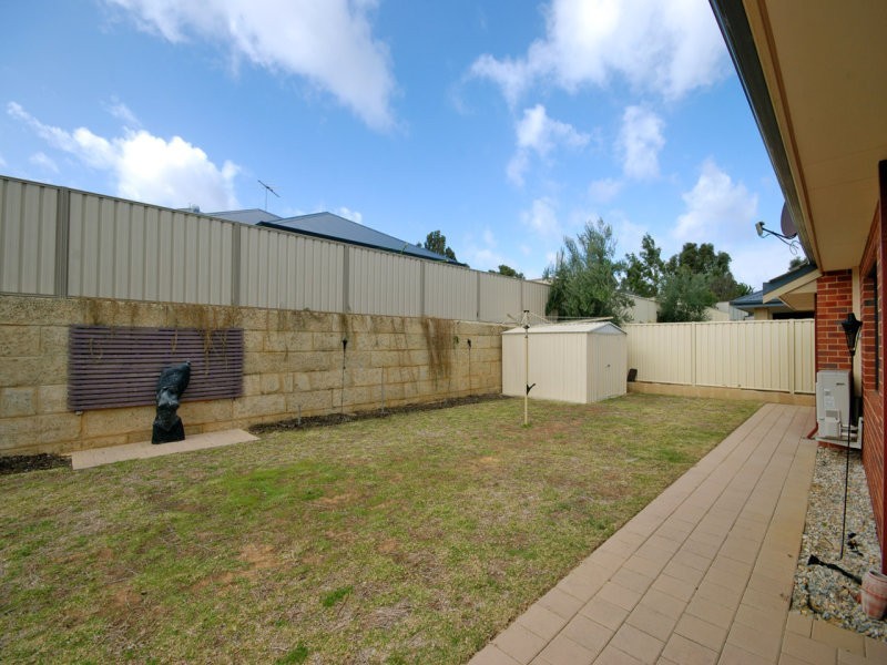 8 Librizzi Parade, Sinagra WA 6065