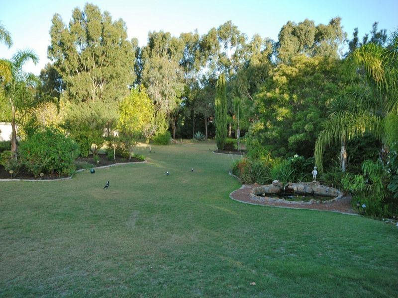 33 San Rosa Road, Wanneroo WA 6065