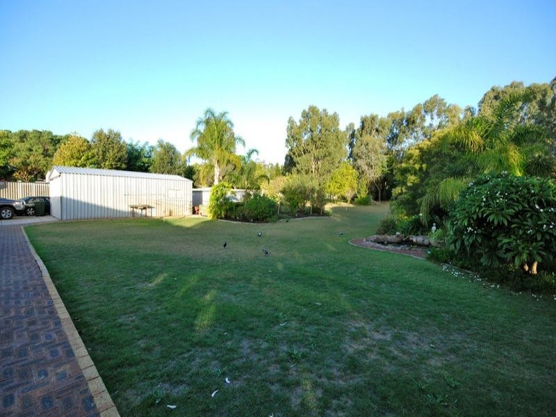 33 San Rosa Road, Wanneroo WA 6065