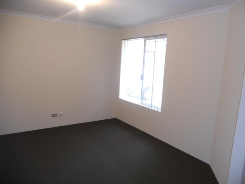 6 Bellini Gardens, Alkimos WA 6038