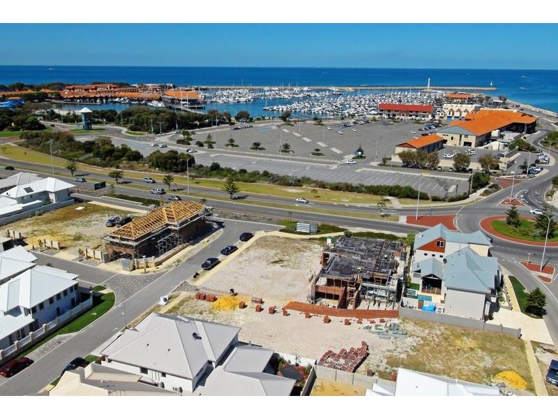 56 Maldives Drive, Hillarys WA 6025