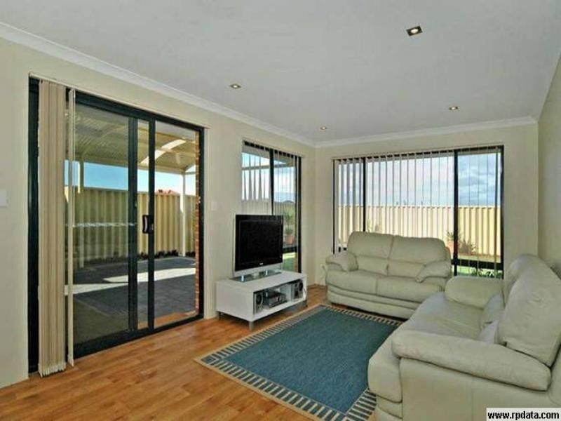 9 Neah Place, Butler WA 6036