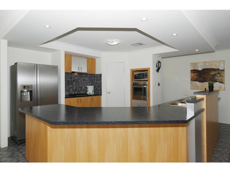 27 Staplehurst Crescent, Butler WA 6036