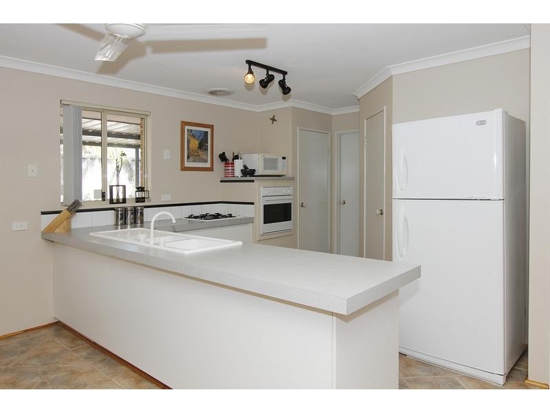 148 Kinross Drive, Kinross WA 6028