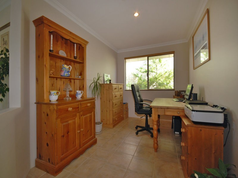 49 Litchfield Crescent, Carramar WA 6031