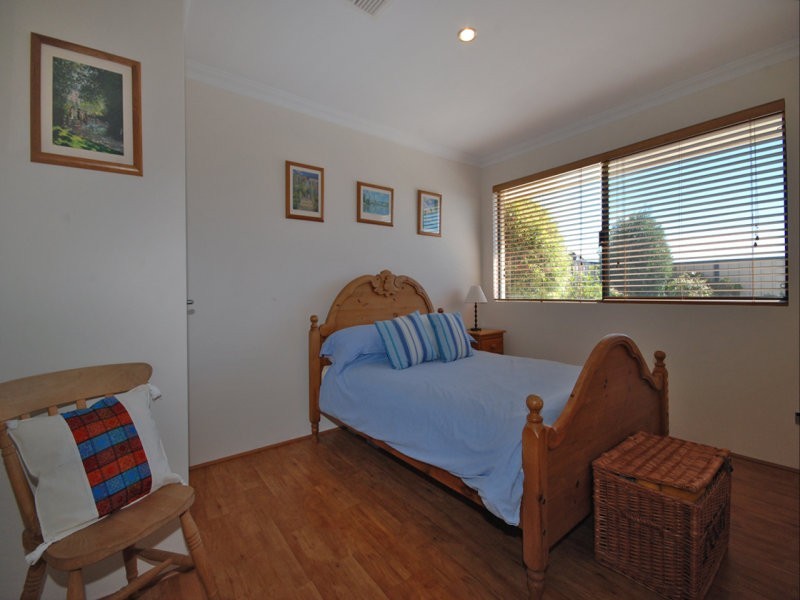 49 Litchfield Crescent, Carramar WA 6031