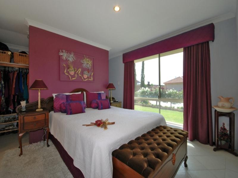 12 Reigate Way, Butler WA 6036