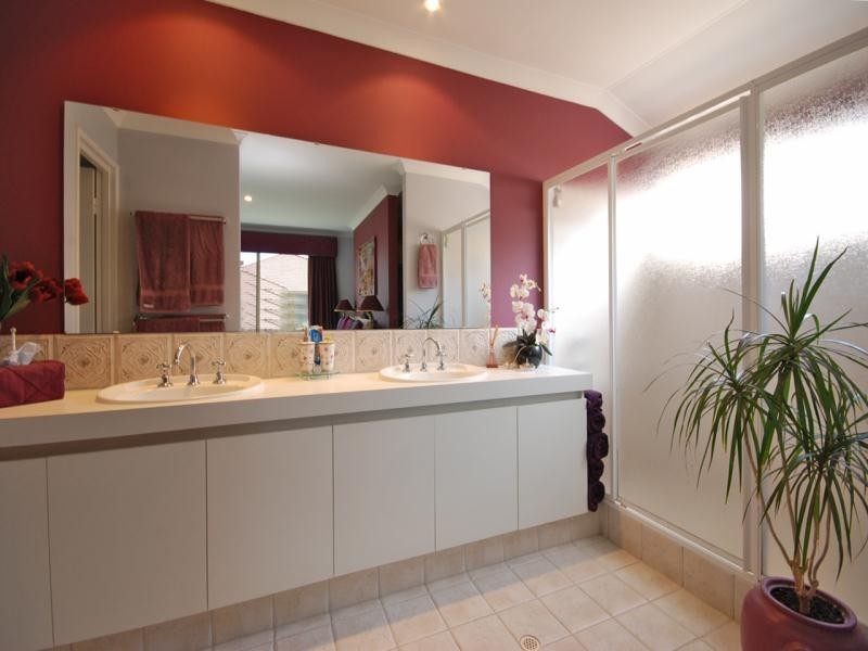 12 Reigate Way, Butler WA 6036