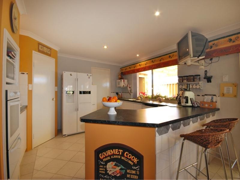 12 Reigate Way, Butler WA 6036