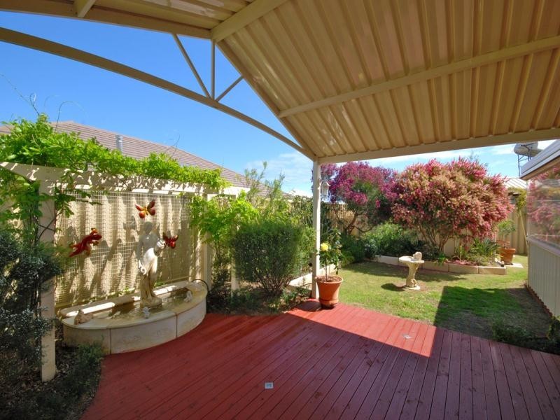 12 Reigate Way, Butler WA 6036