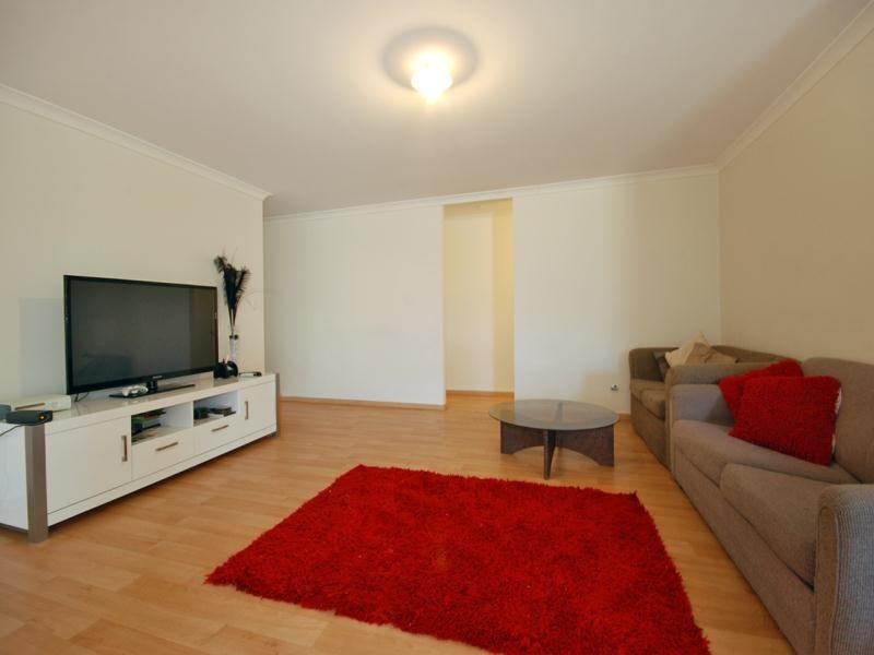 9 Basico Avenue, Sinagra WA 6065