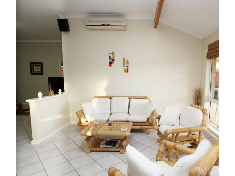 16 Shoalwater Parkway, Iluka WA 6028