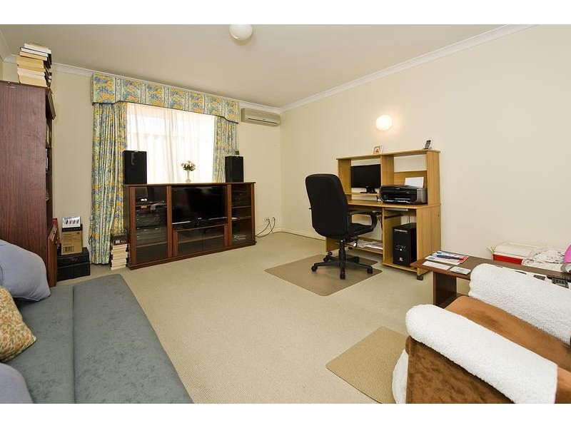 9 Alpha Drive, Currambine WA 6028