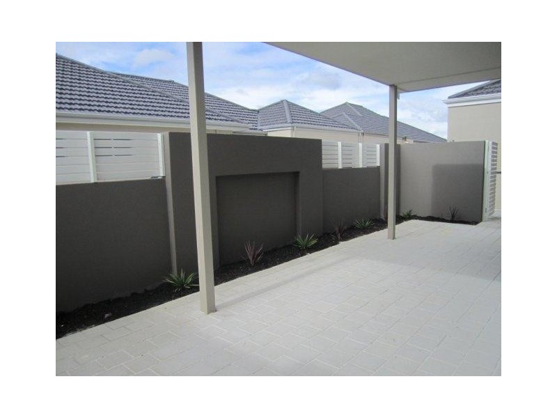 28 Hirani Link, Aveley WA 6069