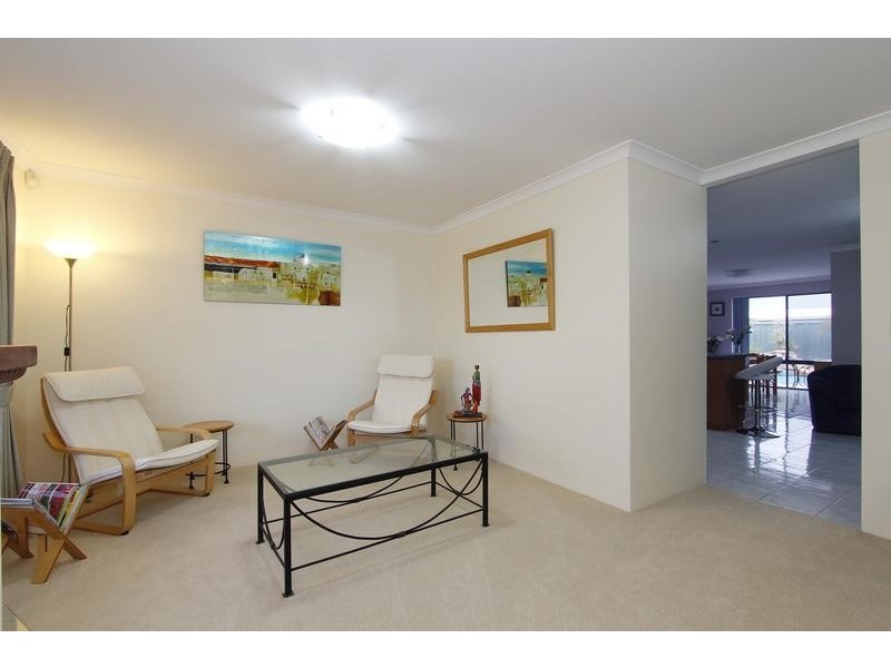 20 Pennine Pass, Merriwa WA 6030