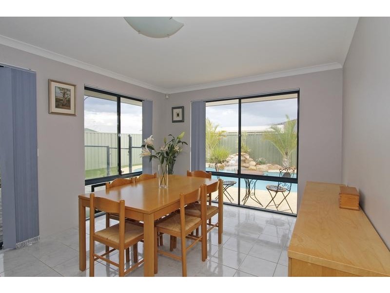 20 Pennine Pass, Merriwa WA 6030