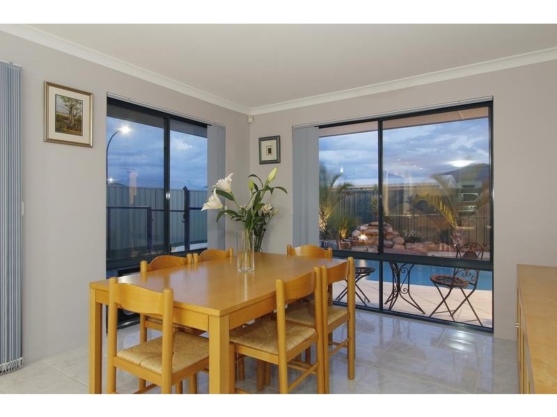 20 Pennine Pass, Merriwa WA 6030