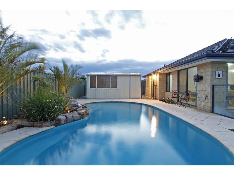 20 Pennine Pass, Merriwa WA 6030