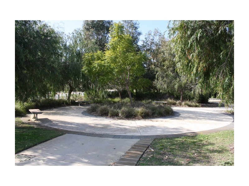 73 Nankeen Circle, Tapping WA 6065