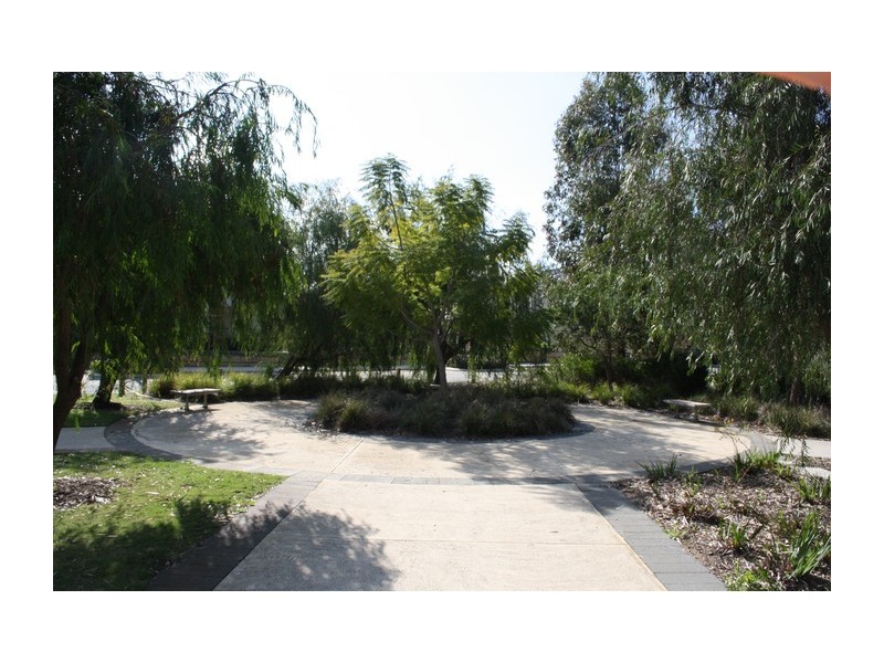 73 Nankeen Circle, Tapping WA 6065