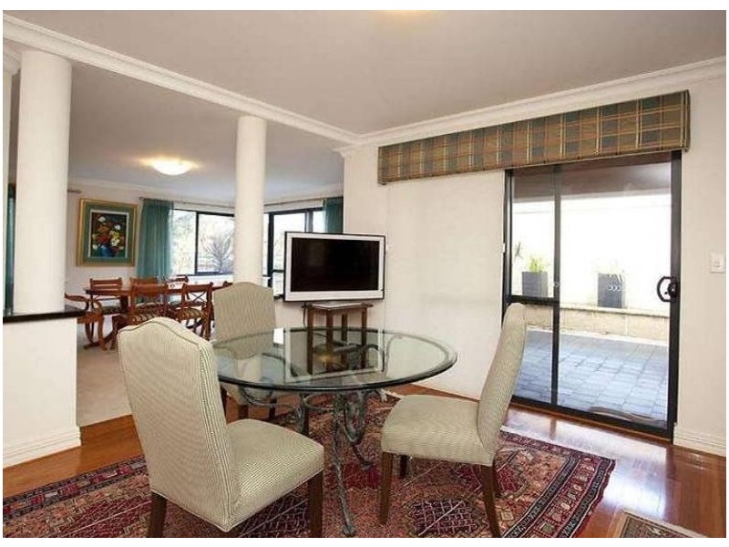 1 Midi Terrace, Hillarys WA 6025
