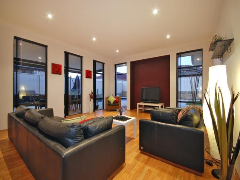 11 Sundowner Meander, Banksia Grove WA 6031