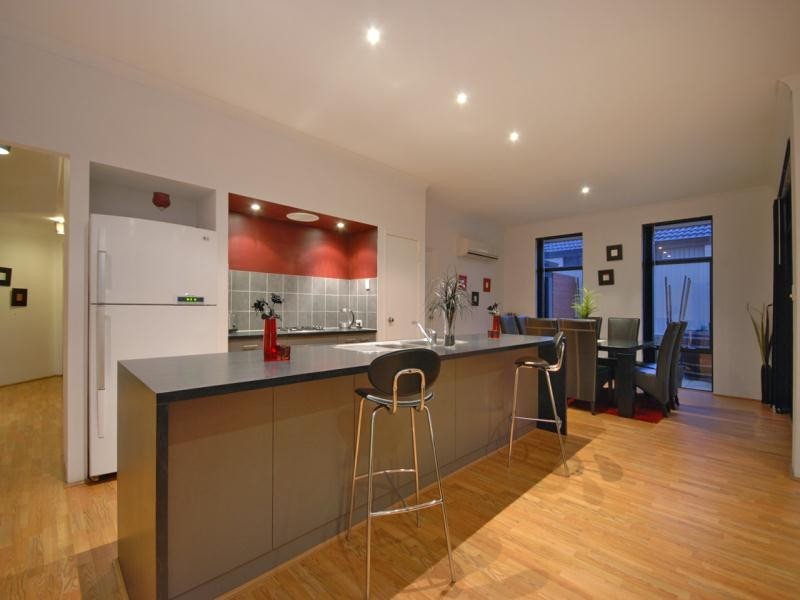 11 Sundowner Meander, Banksia Grove WA 6031