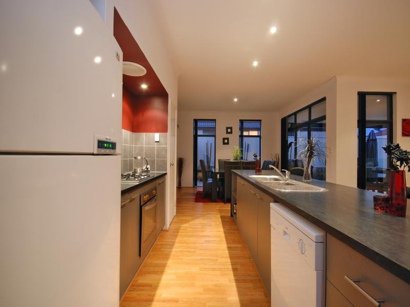 11 Sundowner Meander, Banksia Grove WA 6031