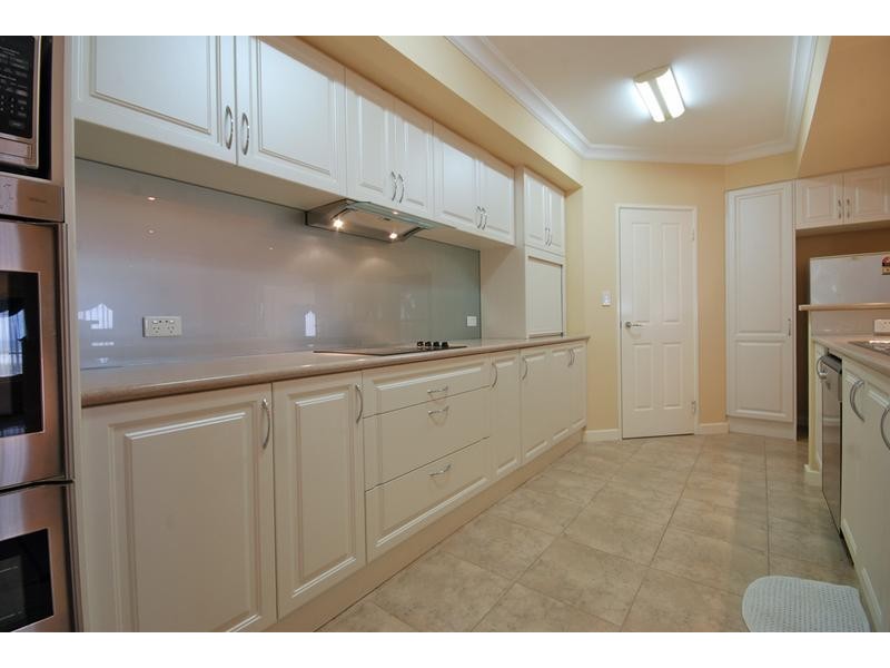 2 Baton Rouge, Mindarie WA 6030