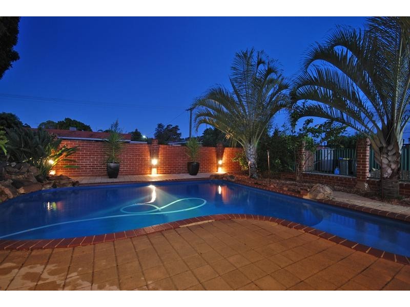 53 Dallas Crescent, Wanneroo WA 6065